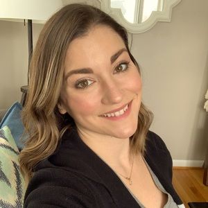 Meet your Posher, Sarah